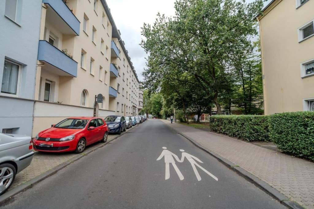 Wohnung Naehe Stadtzentrum Mit Wohnzimmer Und Kueche Koblenz  Eksteriør bilde